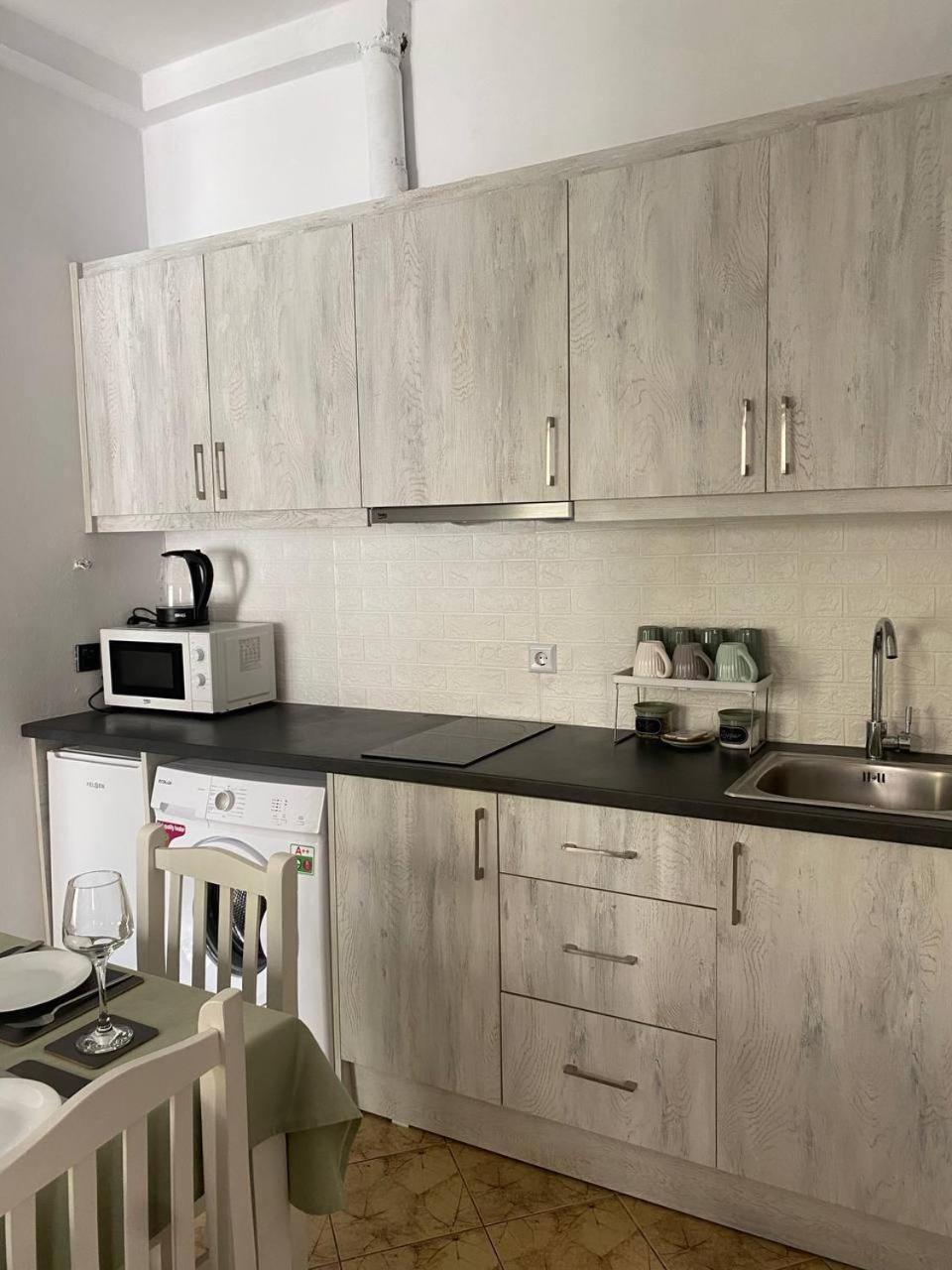 Happy Apartment Sarande Ngoại thất bức ảnh
